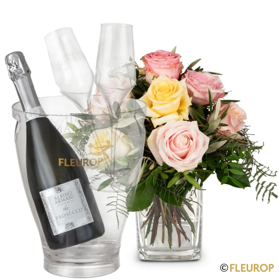 [78936-M] Herzlicher Rosengruss mit Prosecco Albino Armani DOC (75 cl), inkl. Eiskühler und zwei Flûte-Gläser (Minimum)
