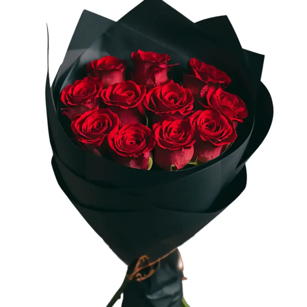 11 rote Rosen langstielig mit schwarzer Manschette aus Seidenpapier