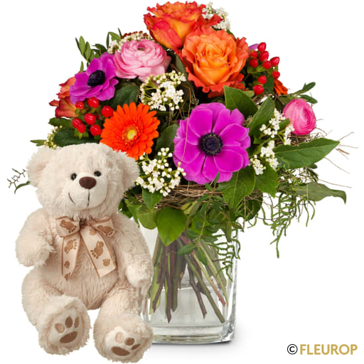 Blumenstrauss des Monats Februar mit Teddybär